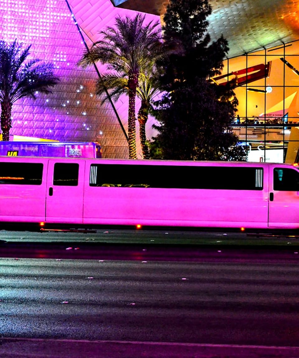 limousine las vegas by night limo activites vimigo